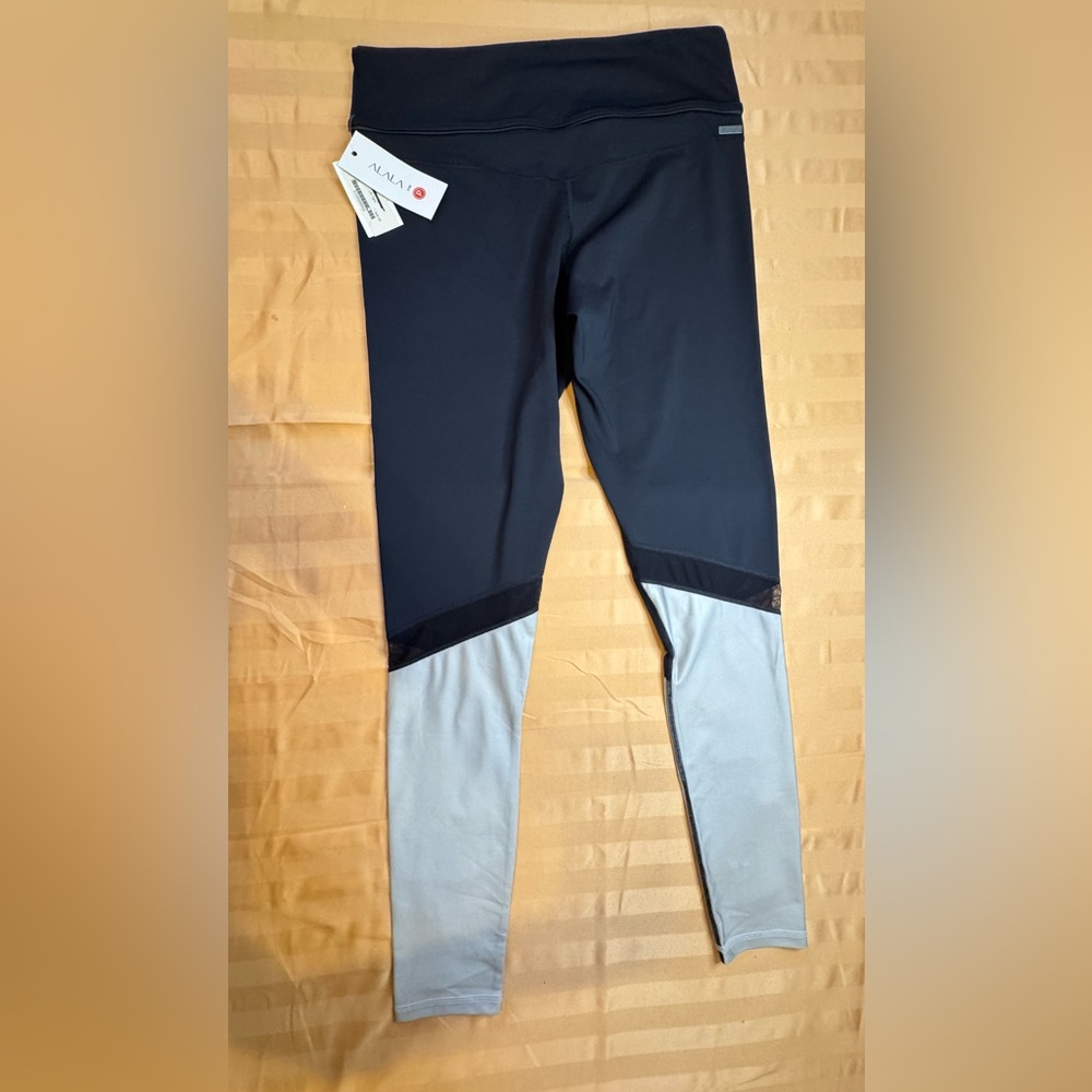NWT-Alala white and Gray Leggings - Picture 7 of 7
